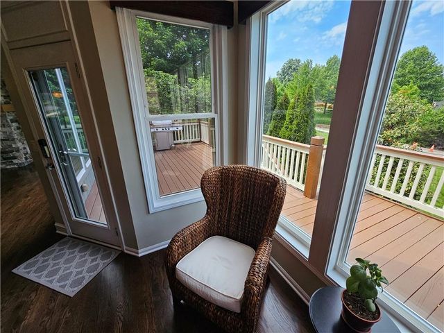 17504 W 84th Street, Lenexa, KS 66219