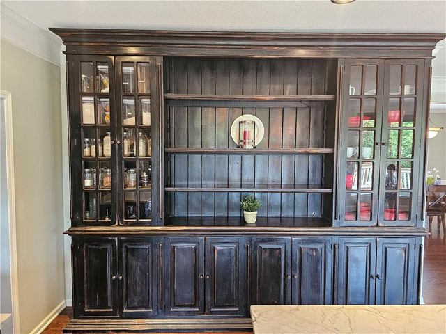 17504 W 84th Street, Lenexa, KS 66219