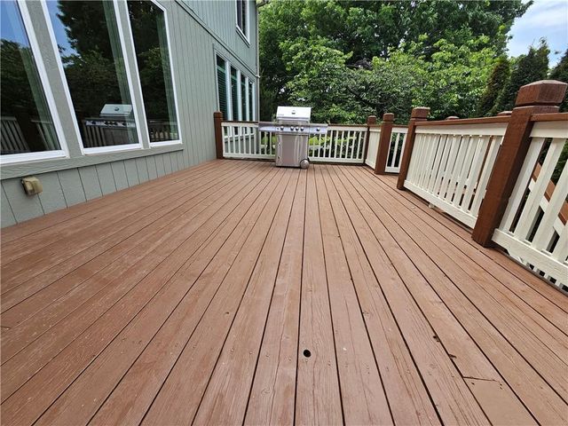 17504 W 84th Street, Lenexa, KS 66219