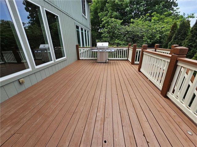 17504 W 84th Street, Lenexa, KS 66219