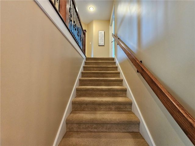 17504 W 84th Street, Lenexa, KS 66219
