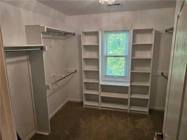 17504 W 84th Street, Lenexa, KS 66219