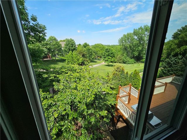 17504 W 84th Street, Lenexa, KS 66219