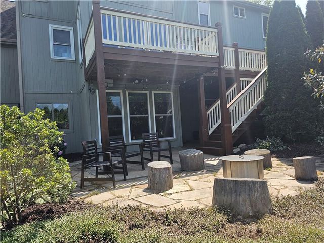 17504 W 84th Street, Lenexa, KS 66219