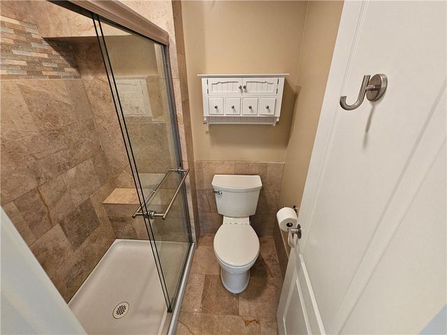 17504 W 84th Street, Lenexa, KS 66219