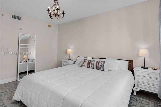 110 Washington Ave 1712, Miami Beach, FL 33139