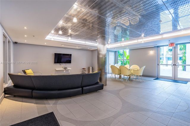 110 Washington Ave 1712, Miami Beach, FL 33139