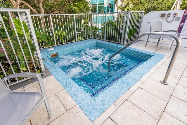 110 Washington Ave 1712, Miami Beach, FL 33139