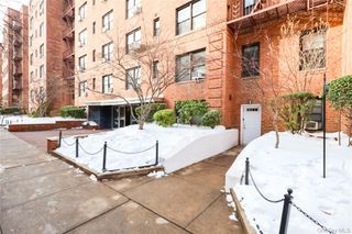 11045 71st Road PS2, Forest Hills, NY 11375