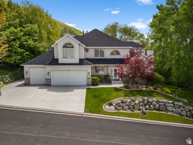 2016 E GRAYSTONE LN, Draper, UT 84020