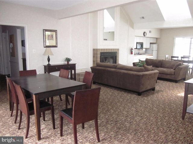 48 RICKARD CT, Lawrence, NJ 08648