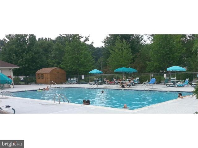 48 RICKARD CT, Lawrence, NJ 08648