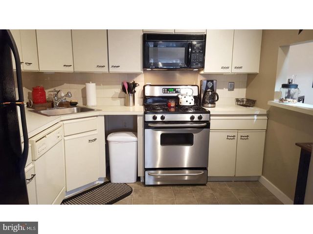 48 RICKARD CT, Lawrence, NJ 08648