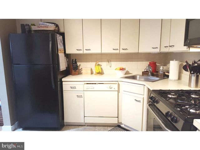 48 RICKARD CT, Lawrence, NJ 08648