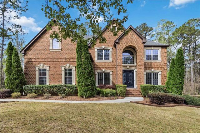 2704 Ivy Circle, Conyers, GA 30013