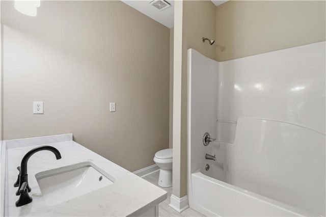 2704 Ivy Circle, Conyers, GA 30013