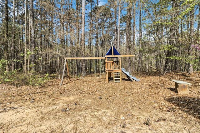 2704 Ivy Circle, Conyers, GA 30013