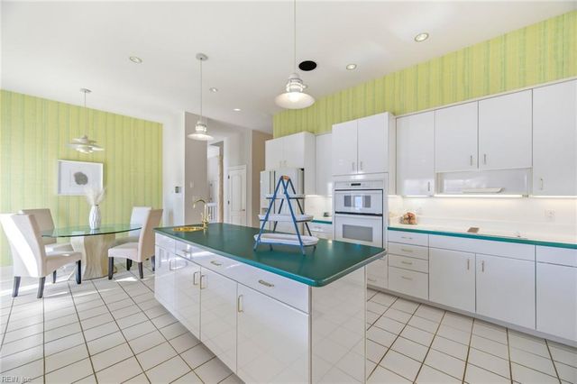 417 Croatan Hills DR, Virginia Beach, VA 23451