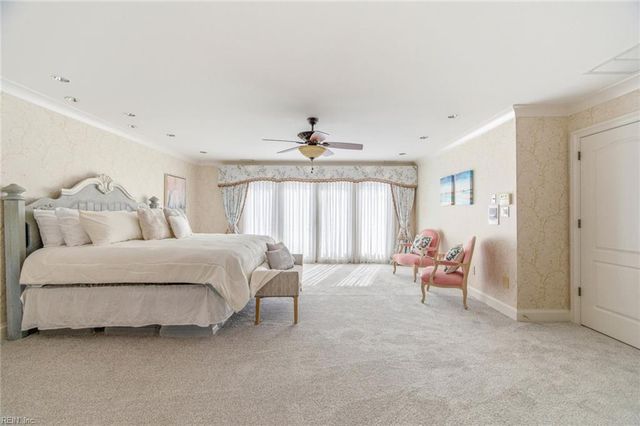 417 Croatan Hills DR, Virginia Beach, VA 23451