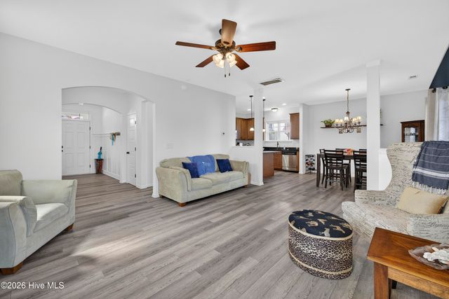 424 Bald Cypress Lane, Sneads Ferry, NC 28460