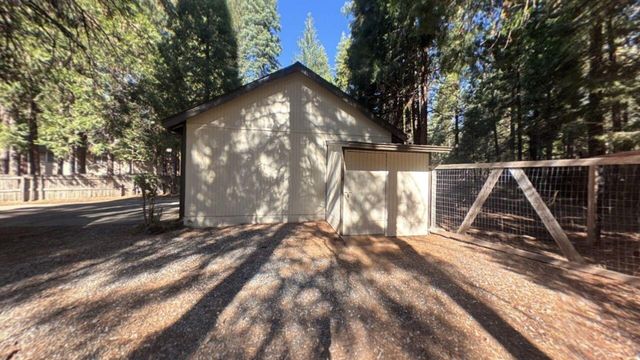 8353 Starlite Pines Road, Shingletown, CA 96088