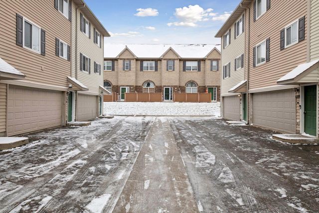 6514 Regency Lane, Eden Prairie, MN 55344