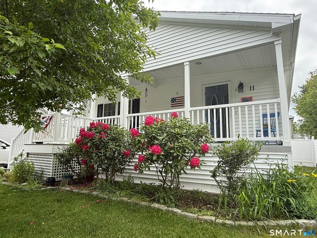 11 Cliff Road, Ledyard, CT 06339