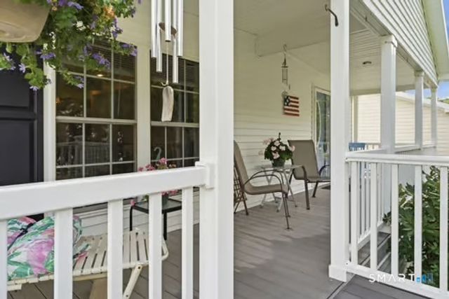 11 Cliff Road, Ledyard, CT 06339