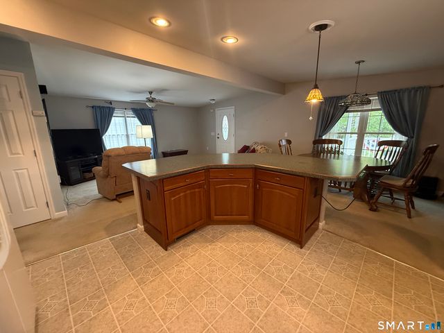 11 Cliff Road, Ledyard, CT 06339