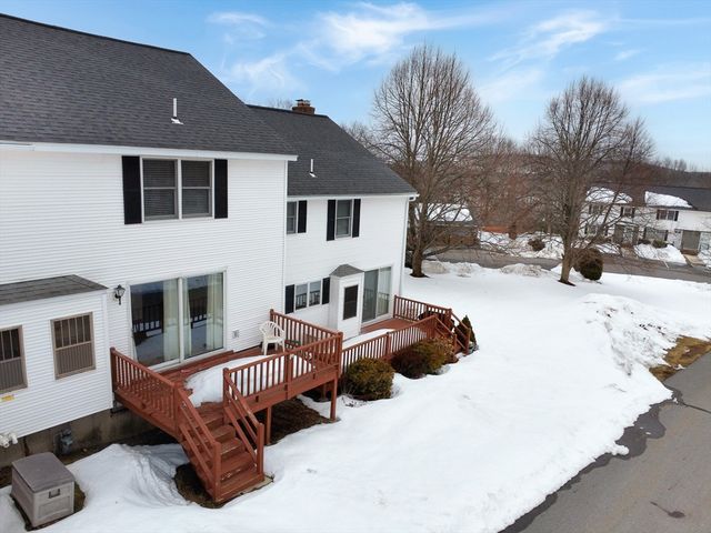 16 Christopher Drive 38, Methuen, MA 01844