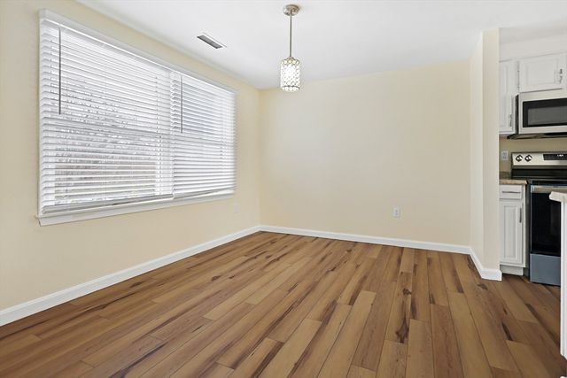 16 Christopher Drive 38, Methuen, MA 01844