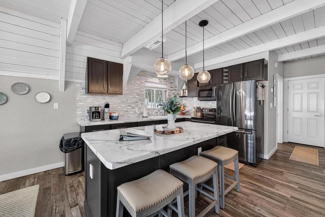 386 Lancer Court, Nekoosa, WI 54457