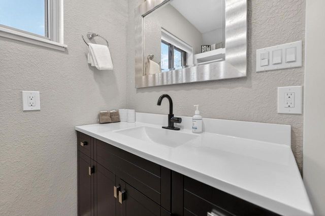 386 Lancer Court, Nekoosa, WI 54457