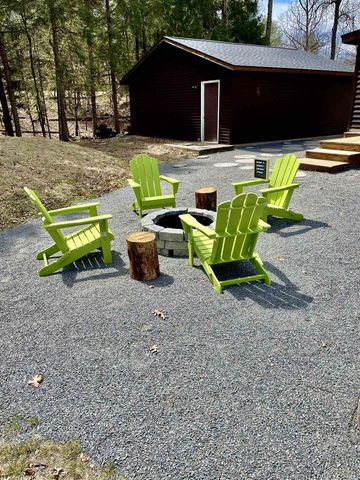 386 Lancer Court, Nekoosa, WI 54457