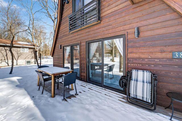 386 Lancer Court, Nekoosa, WI 54457