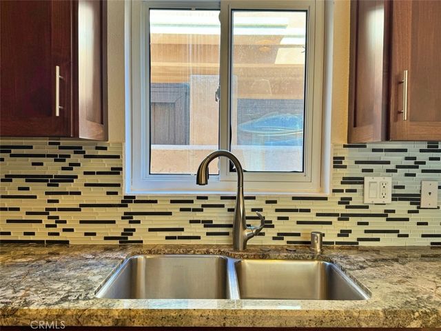 1802 Vanderbilt Lane A, Redondo Beach, CA 90278