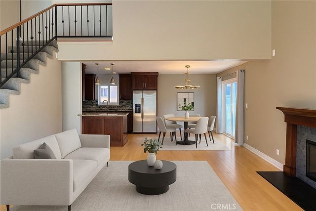 1802 Vanderbilt Lane A, Redondo Beach, CA 90278