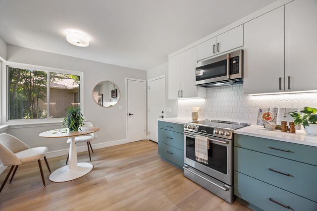 1650 Macmanus Drive, Dallas, TX 75228