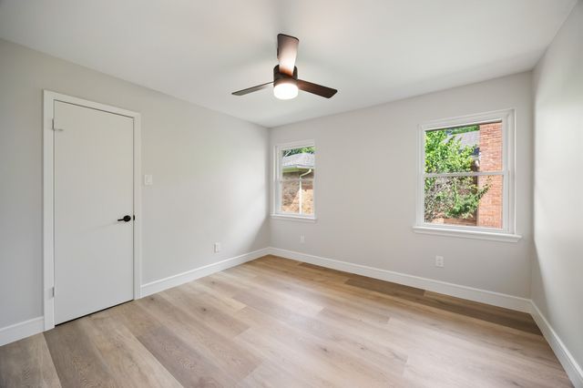 1650 Macmanus Drive, Dallas, TX 75228