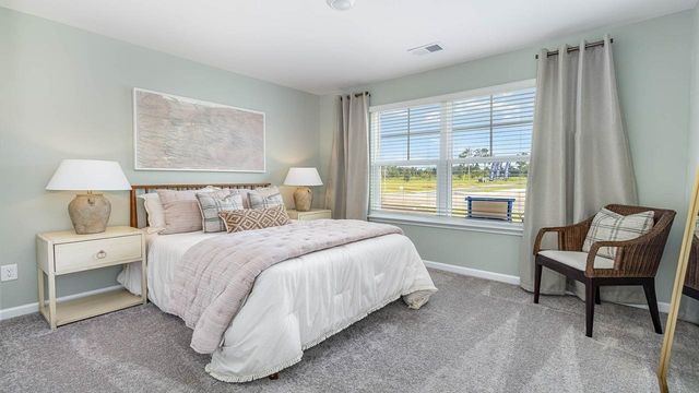 432 Green Ash Dr., Conway, SC 29527