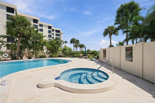 8701 MIDNIGHT PASS ROAD 304A, Sarasota, FL 34242