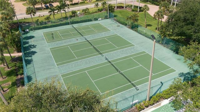 8701 MIDNIGHT PASS ROAD 304A, Sarasota, FL 34242