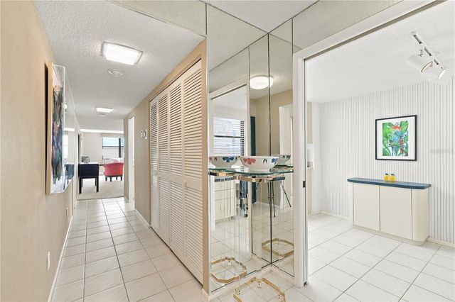 8701 MIDNIGHT PASS ROAD 304A, Sarasota, FL 34242