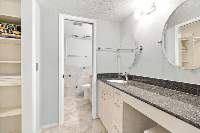 8701 MIDNIGHT PASS ROAD 304A, Sarasota, FL 34242