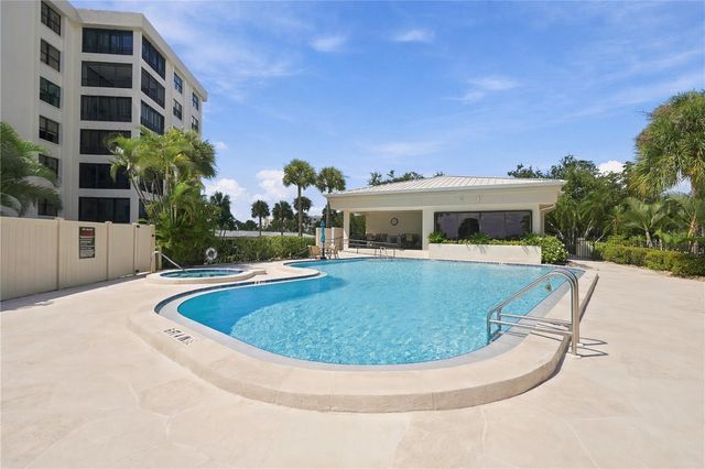 8701 MIDNIGHT PASS ROAD 304A, Sarasota, FL 34242