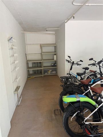 8701 MIDNIGHT PASS ROAD 304A, Sarasota, FL 34242