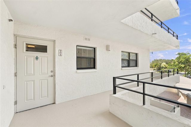 8701 MIDNIGHT PASS ROAD 304A, Sarasota, FL 34242