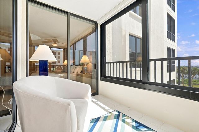 8701 MIDNIGHT PASS ROAD 304A, Sarasota, FL 34242