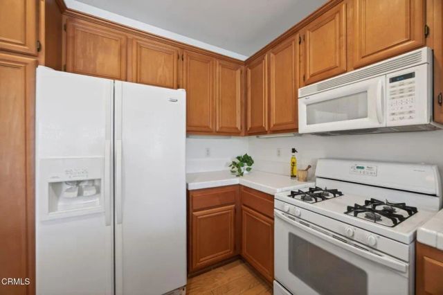 2389 N Ventura Avenue, Ventura, CA 93001