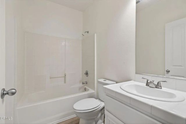 2389 N Ventura Avenue, Ventura, CA 93001